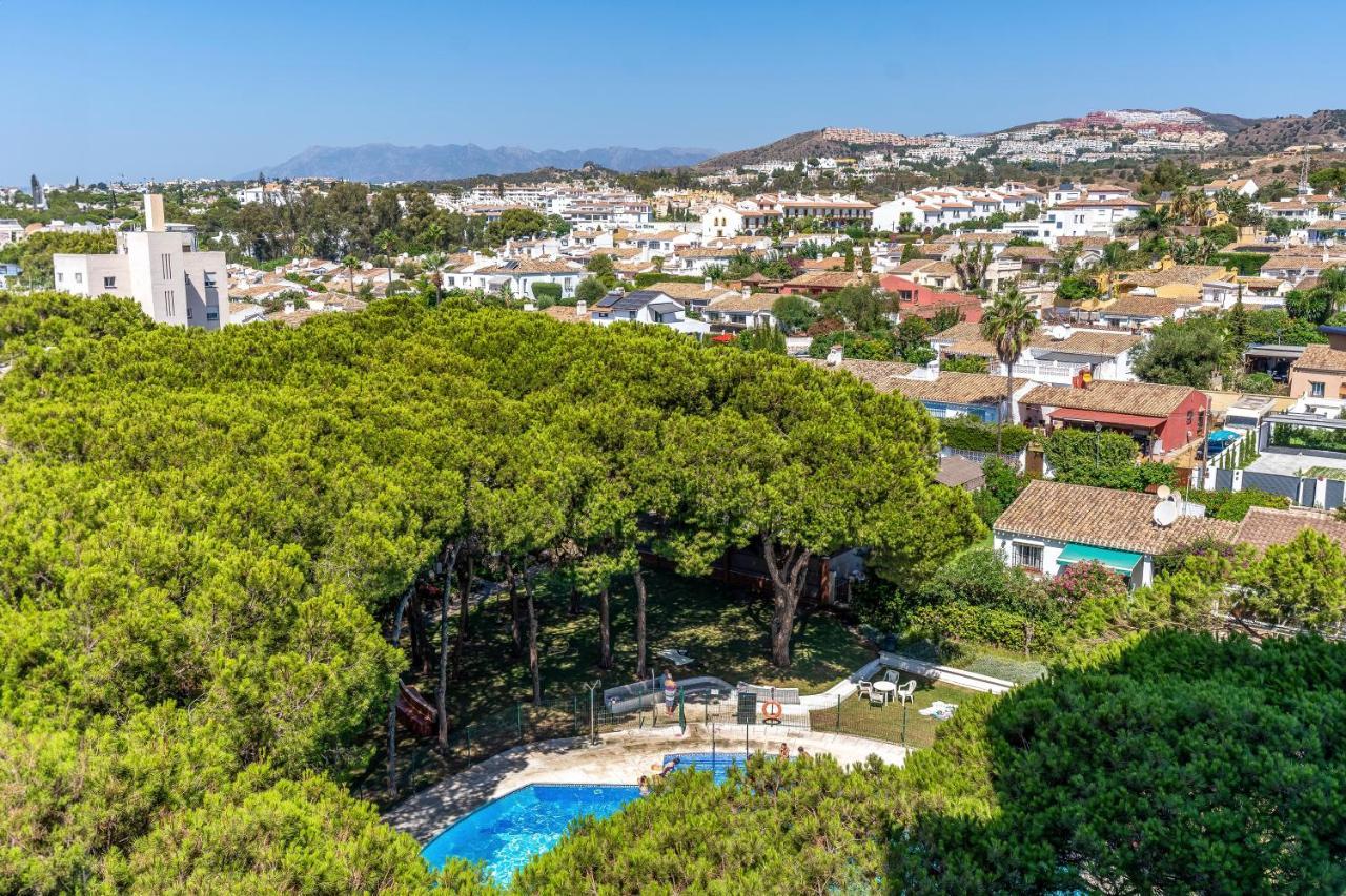 Modern Studio Apartment With Sea Views 5 Min From The Beach Sitio de Calahonda ภายนอก รูปภาพ